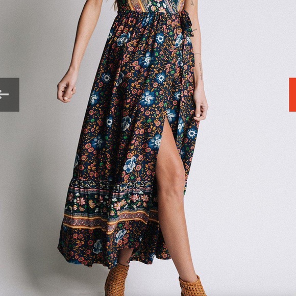 Boho Floral Dress - Picture 5 of 6